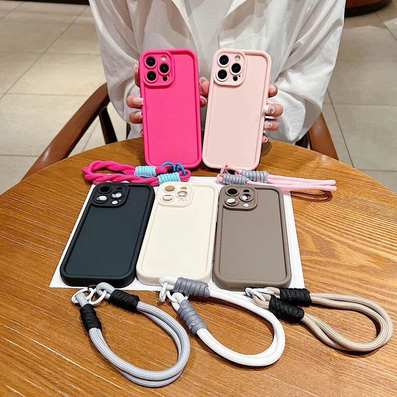 Capa de Luxo Fosca com Cordão para iPhone- Fúcsia